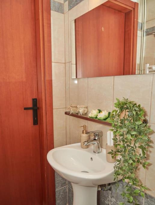 Florina Modern Studio Экстерьер фото