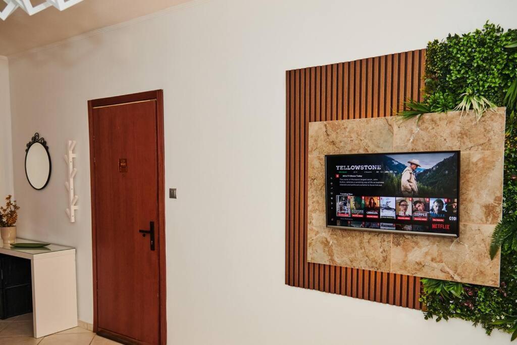 Florina Modern Studio Экстерьер фото